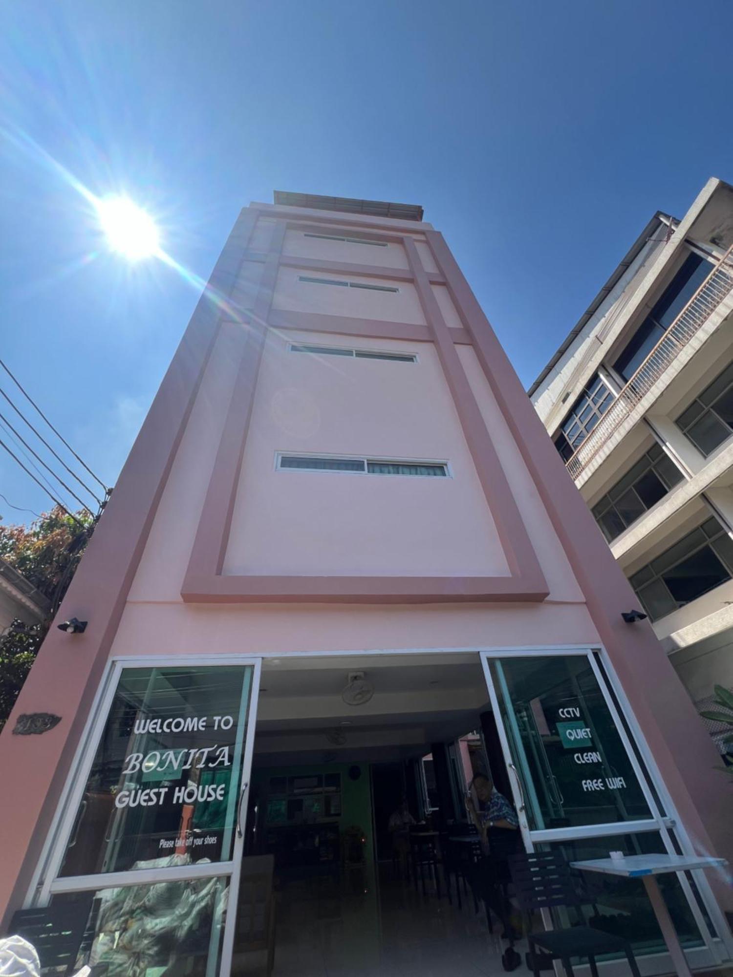 曼谷 Bonita House酒店 外观 照片