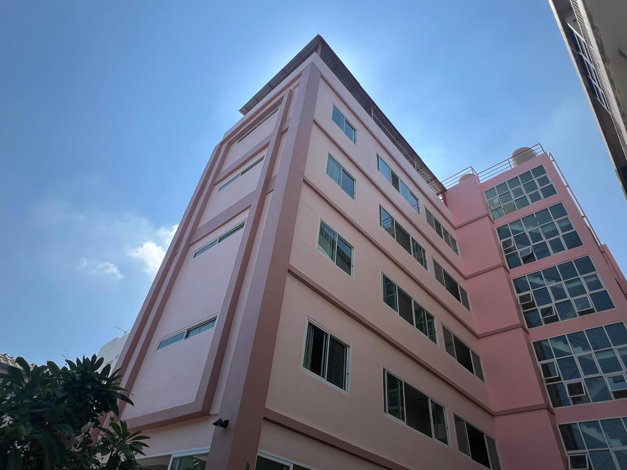 曼谷 Bonita House酒店 外观 照片